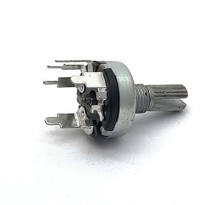 potenciômetro do interruptor rotativo da C.A. 100V com sobre fora do interruptor 50ohm para o amplificador audio